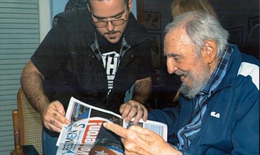 Vuelven a aparecer fotografías de Fidel Castro luego de seis meses